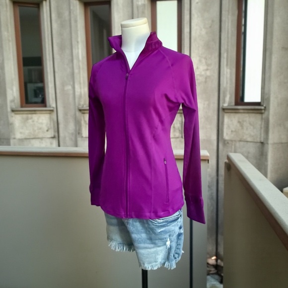 SPANX Vibrant Purple Women's Zip Up Jacket! Small! - Picture 2 of 9